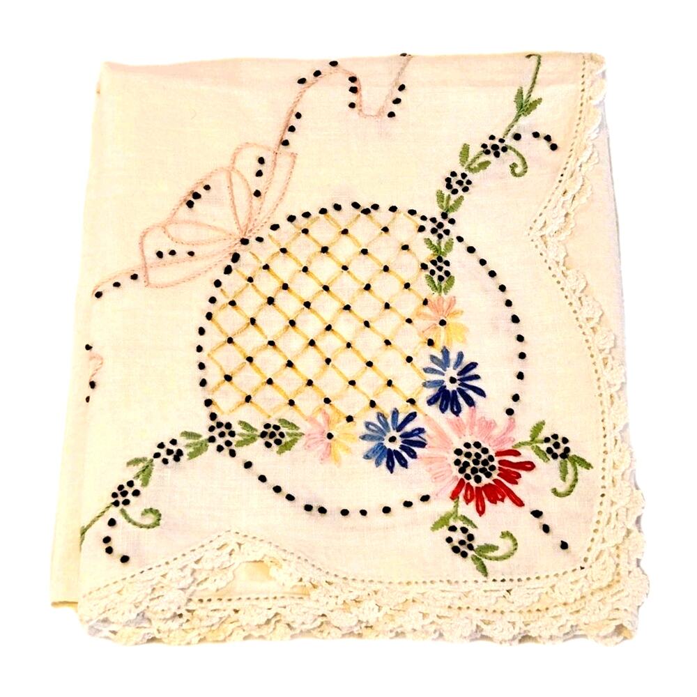 Vtg Linen Embroidered Table Runner Dresser Scarf Crocheted Trim Cottagecore